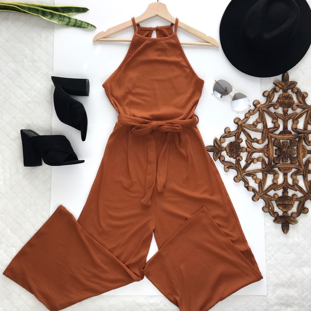 CHIC Ribbed wide leg sleeveless jumper